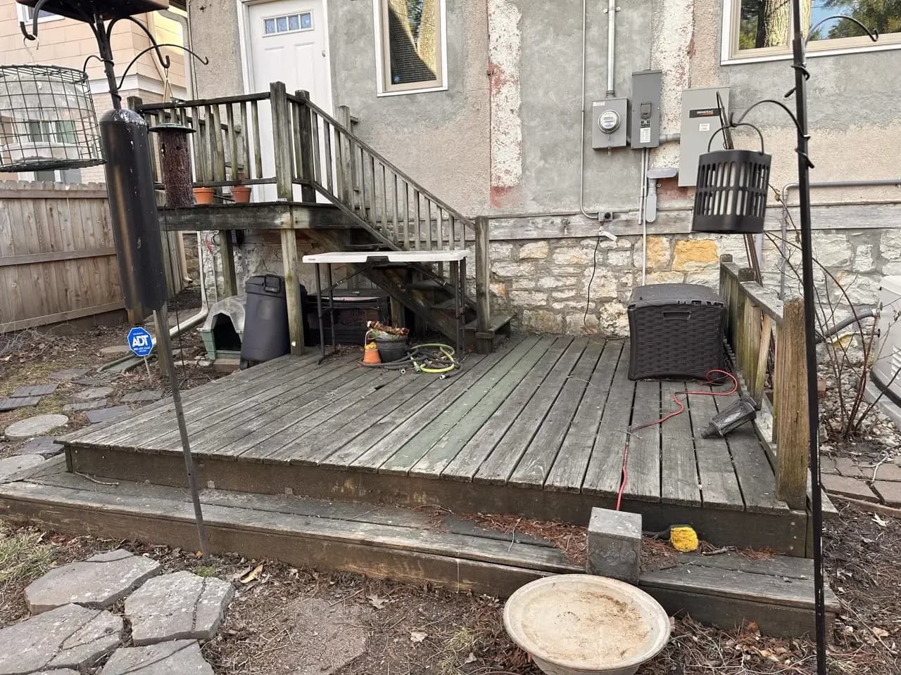 before-kansas-city-james-hardie-siding-installation-01.jpeg.webp