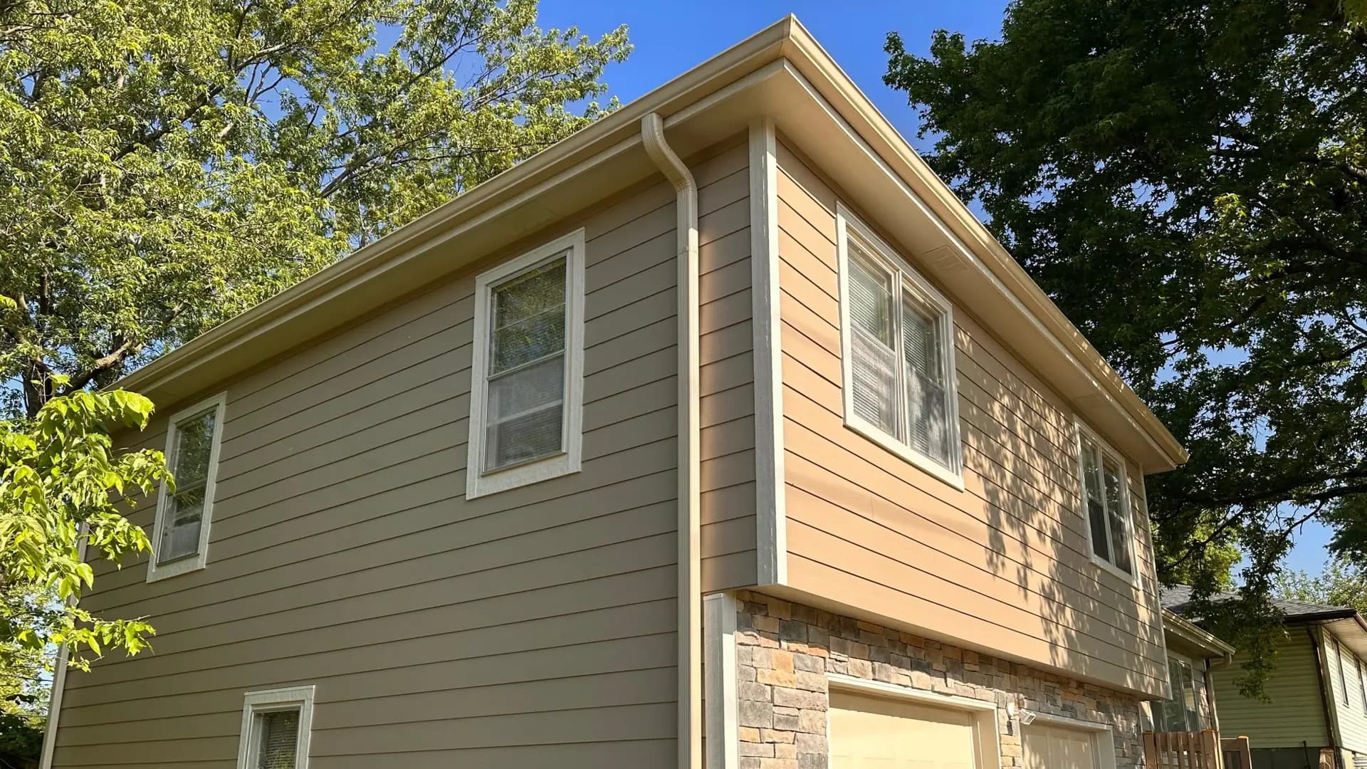 Kansas City Home with Wood Rot Gets Exterior Overhaul