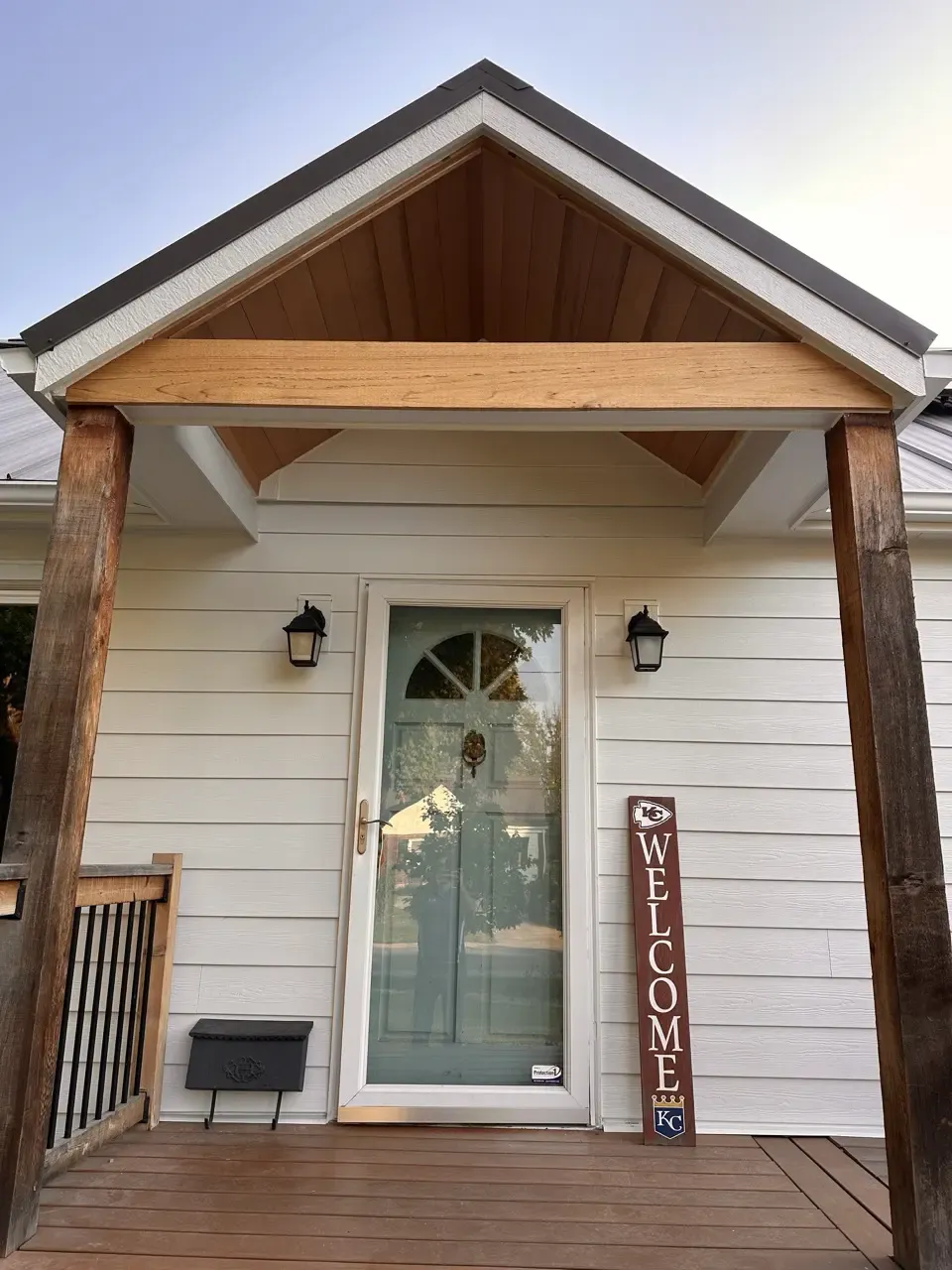 roeland-park-hardie-siding-replacement-metal-roof-02.jpeg.webp