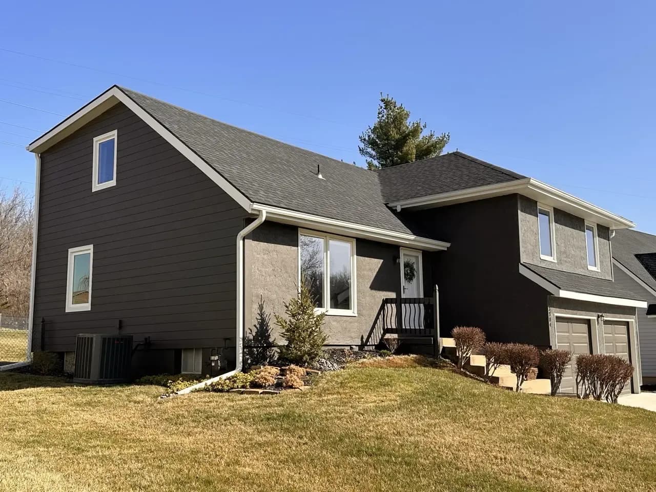 shawnee-siding-replacement-chimney-restoration-01.webp